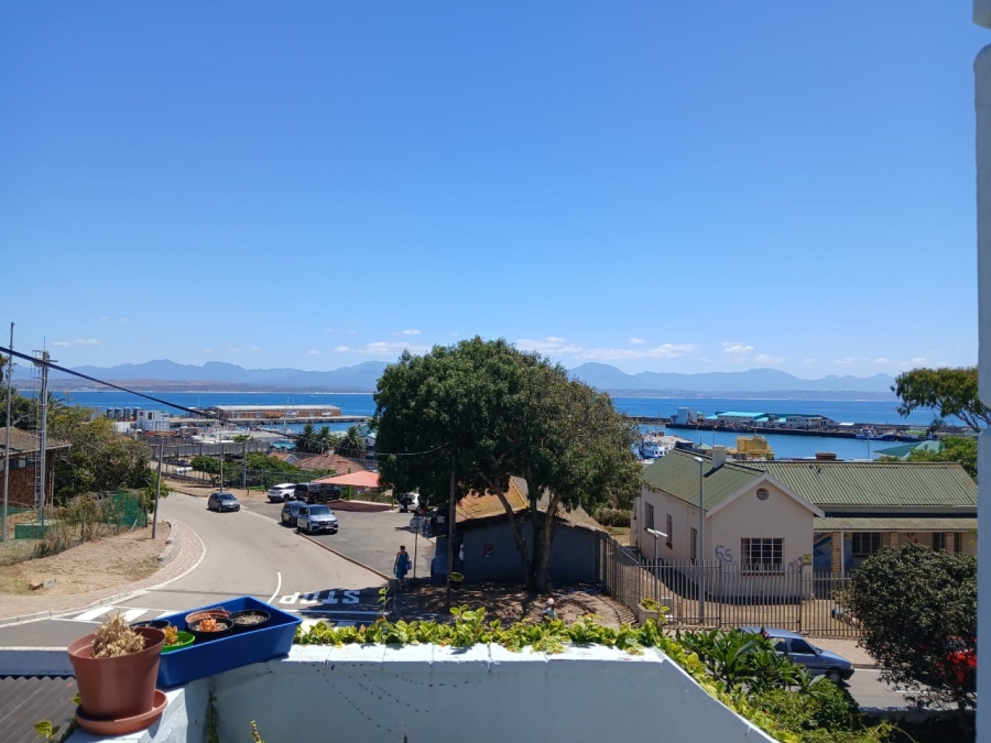 2 Bedroom Property for Sale in Mossel Bay Central Western Cape